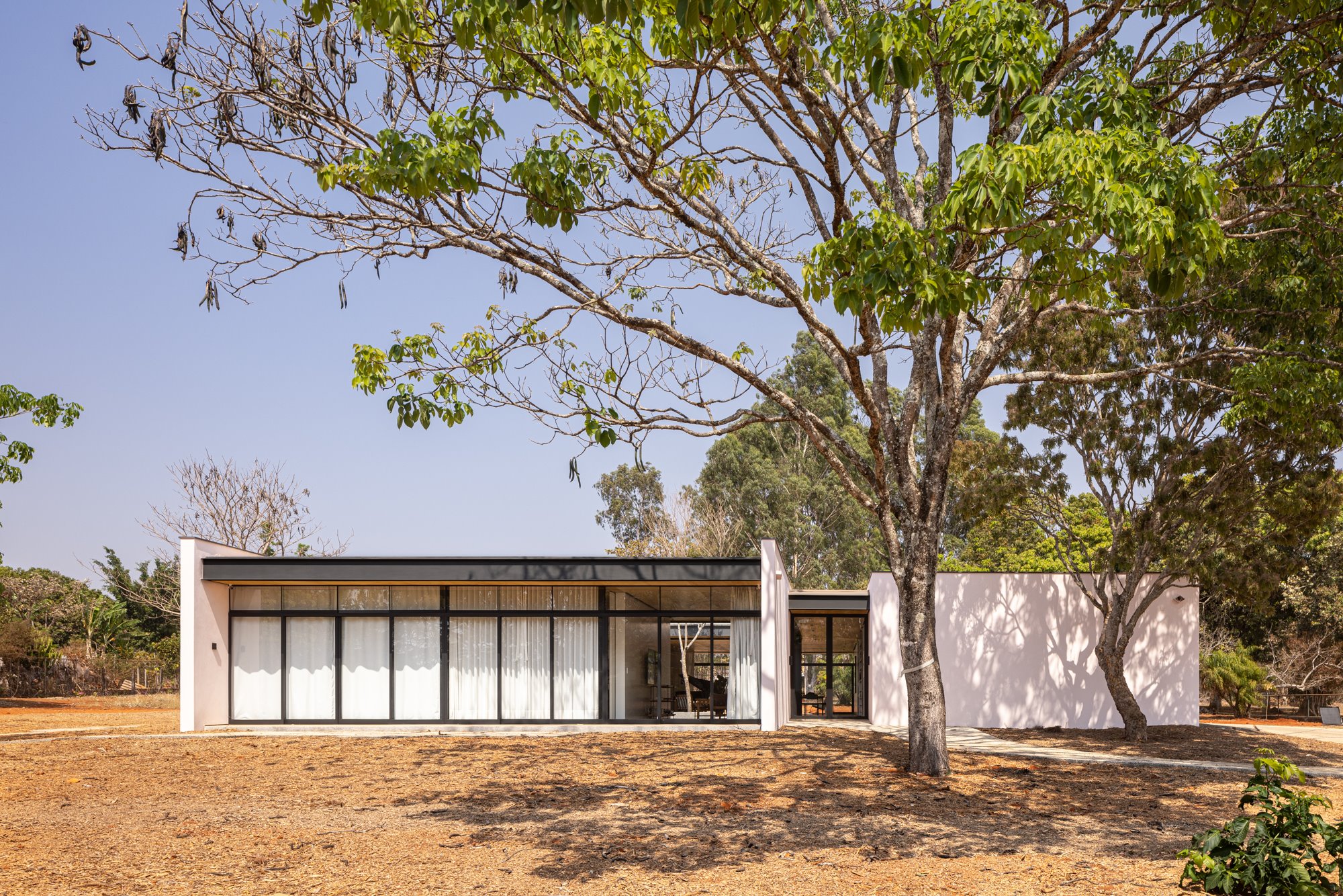Casa Cata-Vento. Materiales de bajo costo