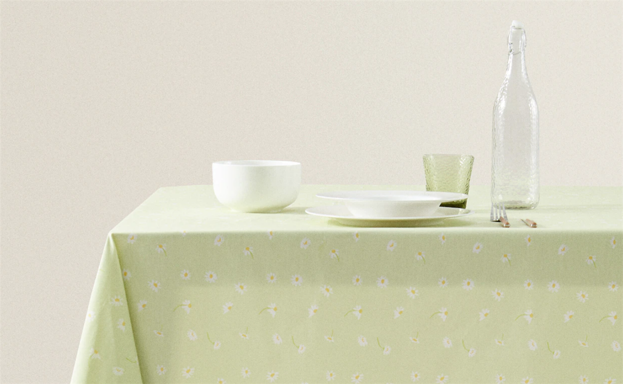 Mantel de Zara Home.