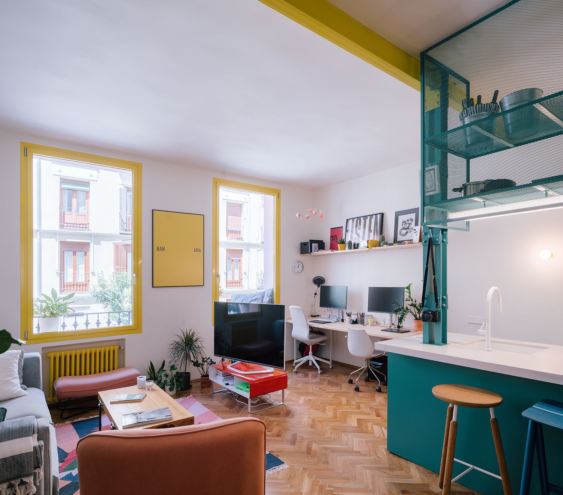 Impepinable Studio. En verde y amarillo