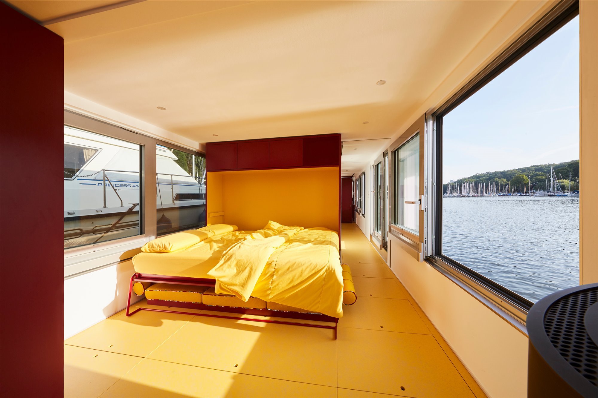Dormitorio tiny home barco