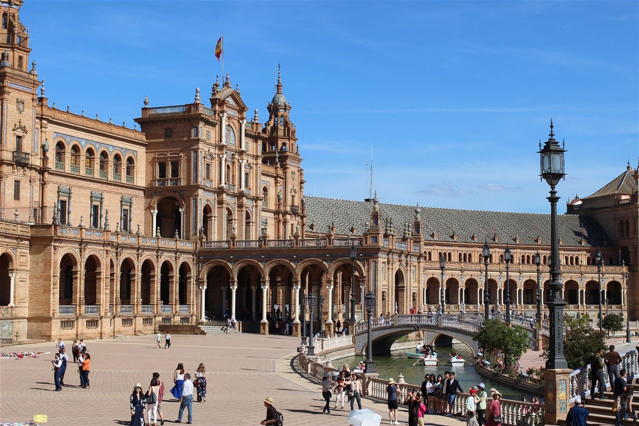 La Plaza de España de Sevilla ocupa el puesto 17.