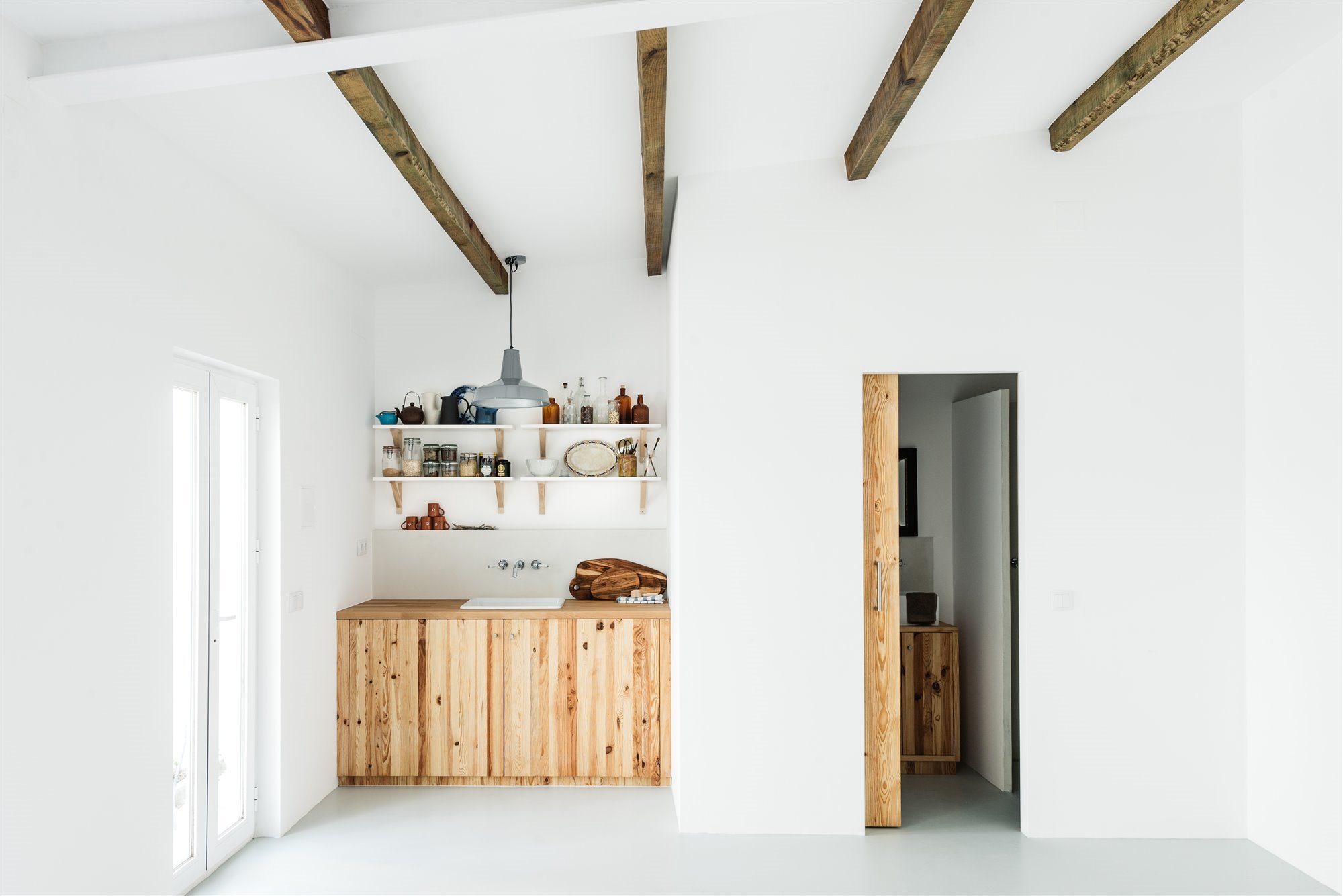 Estudio de 33 metros. Baño y cocina nuevos