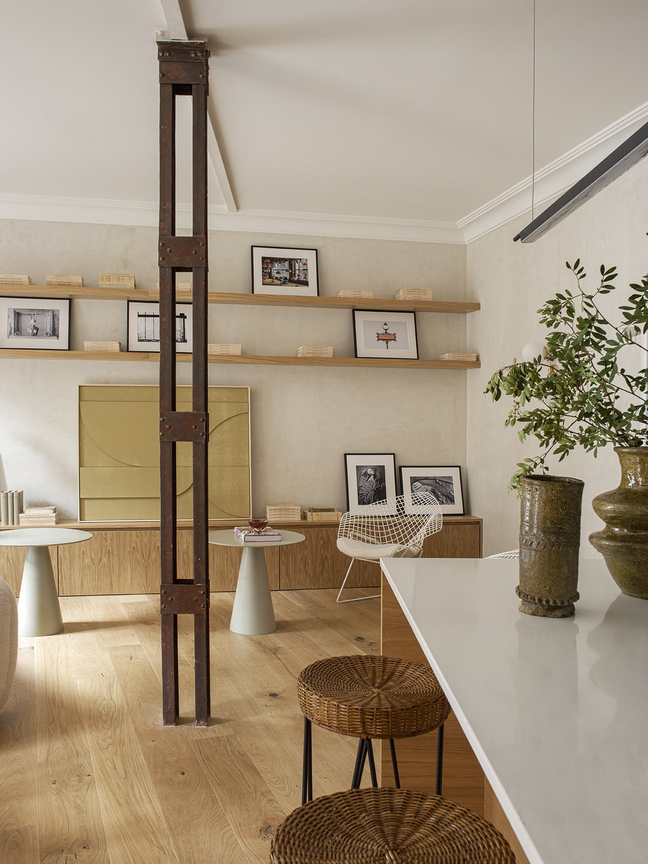 Casa San Bernardo de Helena Martín. Huyendo del blanco