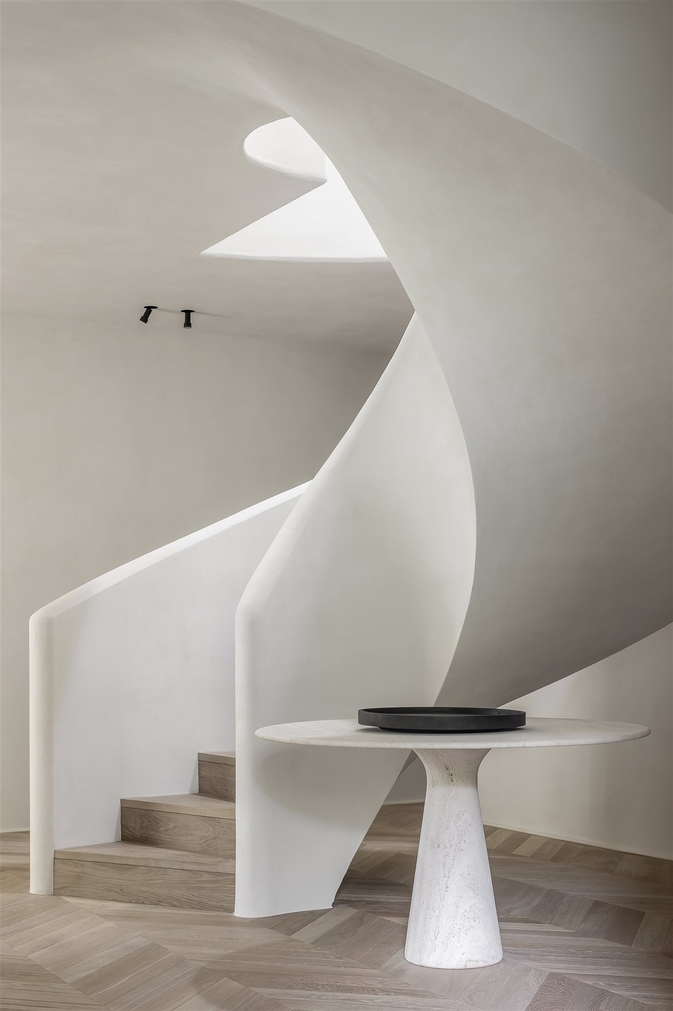 Nathalie Deboel Bélgica escalera