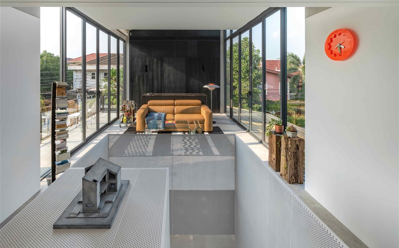 Casa Bangkok para una madre y un hijo 