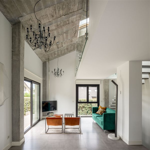Inspiración brutalista: en esta casa de Vizcaya el hormigón es bienvenido