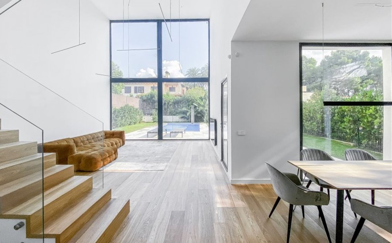 Vivienda en Valencia con ventanas Kömmerling