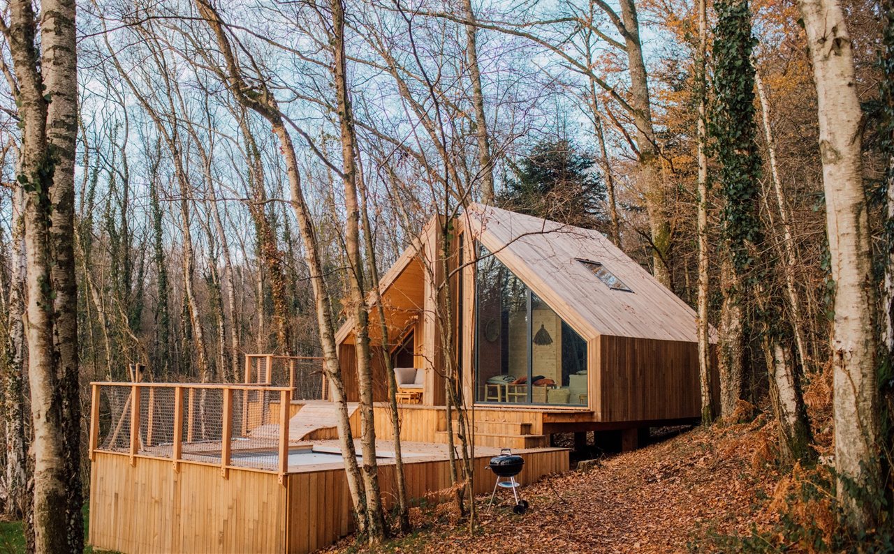 Tres cabañas eco responsables para alquilar y vivir en el bosque