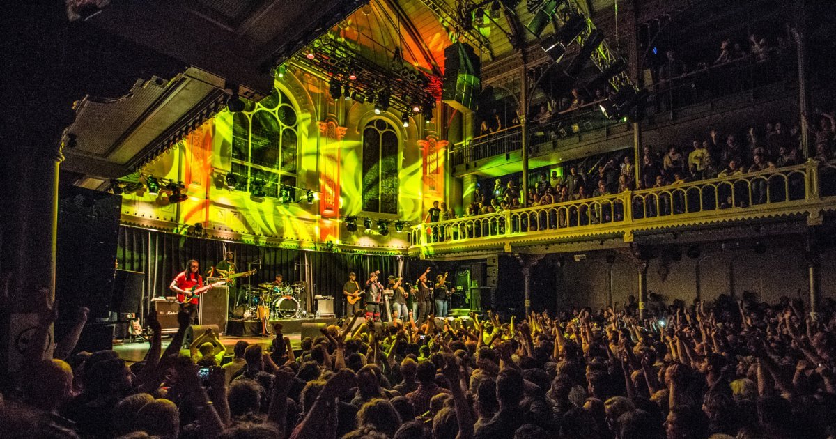 Club Paradiso.