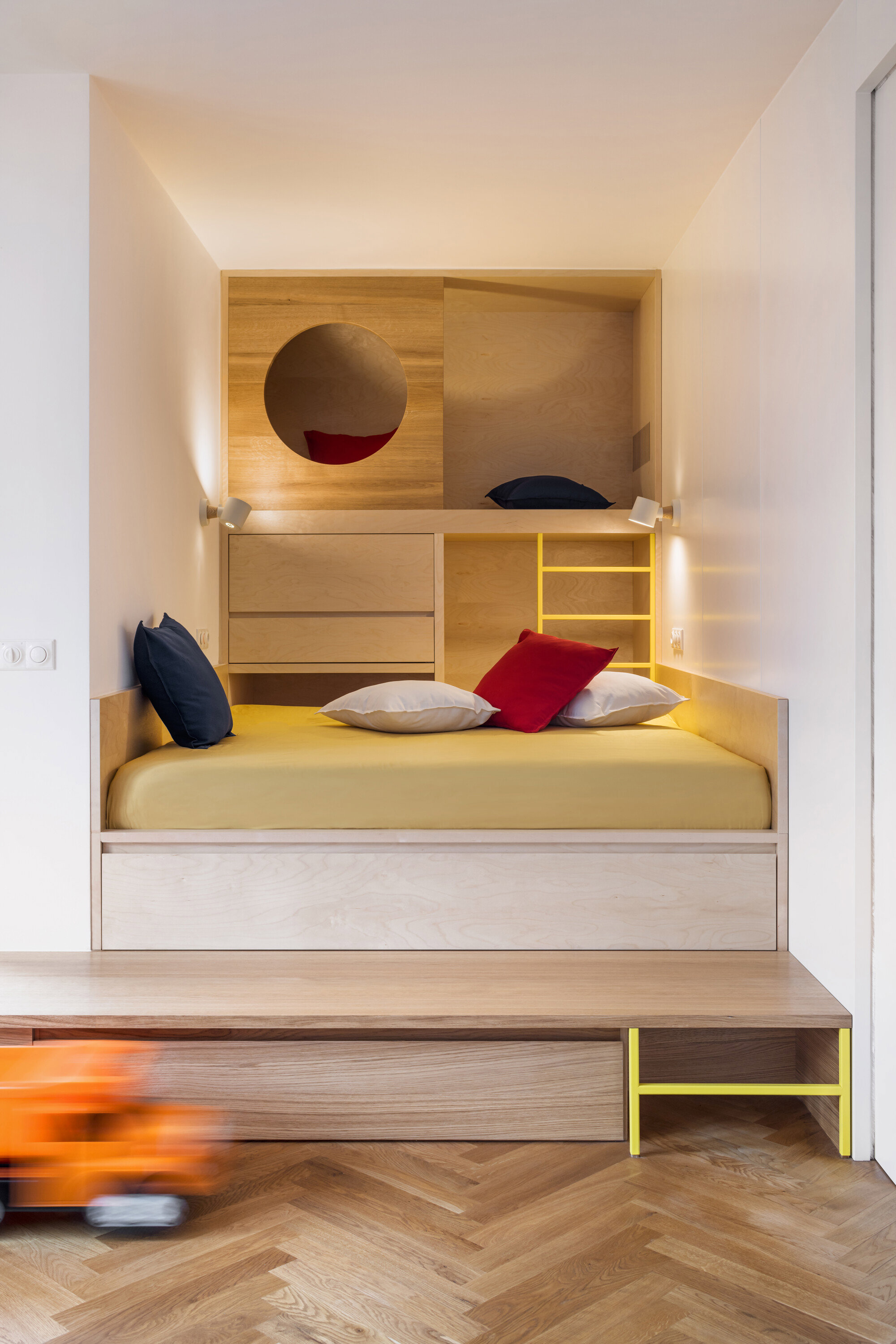 no architects welcome home studio flusser 14