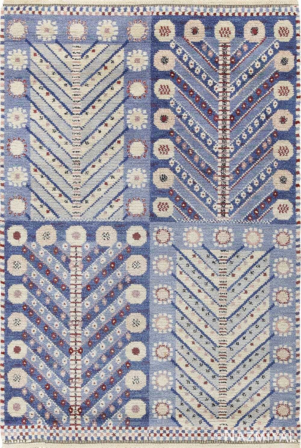 Los motivos geométricos y el uso de colores vivos son una de las señas de identidad de los diseños de Marianne Richter. Imagen cortesía de Doris Leslie Blau.