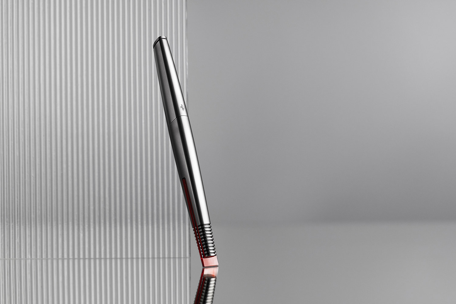 Nueva colaboración entre Montblanc y Ferrari 