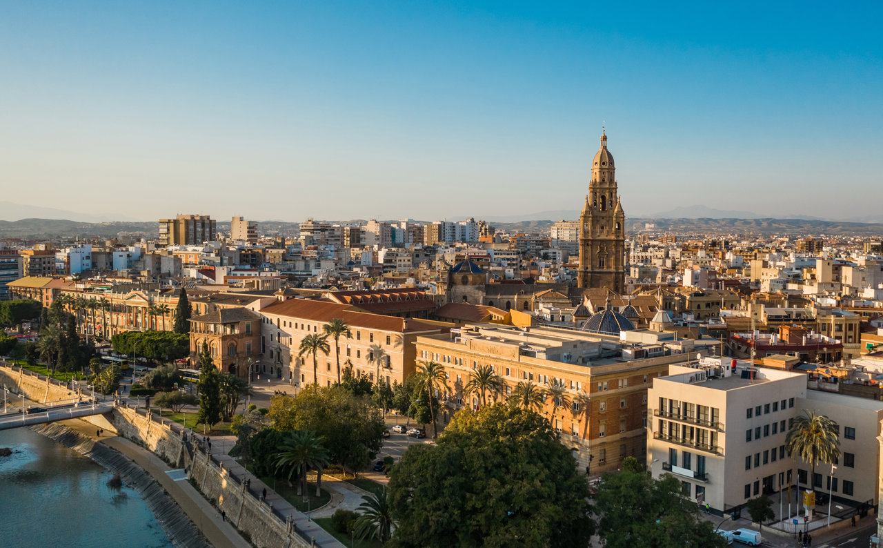Murcia en diez edificios desconocidos