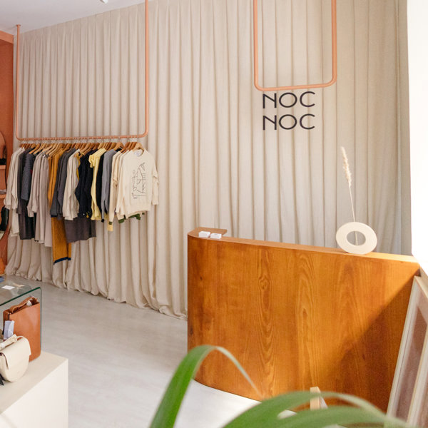 De esta tienda de moda sostenible y honesta en Madrid te querrás llevar hasta las cortinas