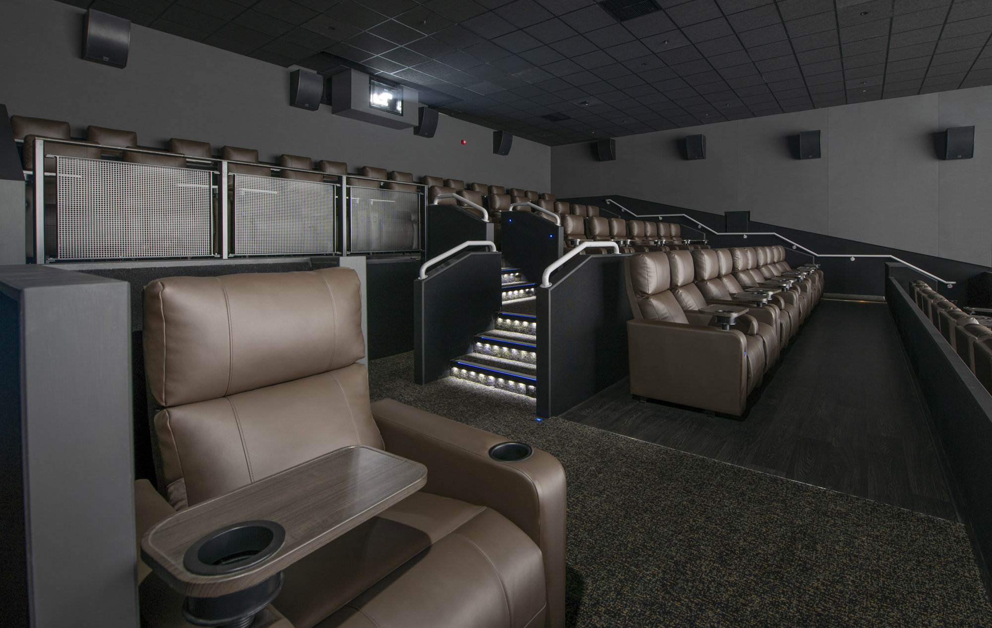 The Londoner  YPS1106r @Preferred Hotels & Resorts