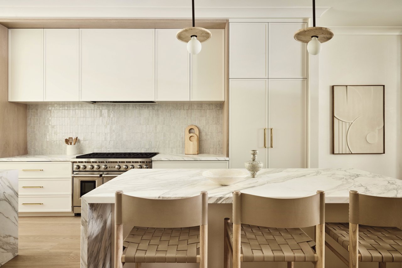 Vista del salón y la cocina