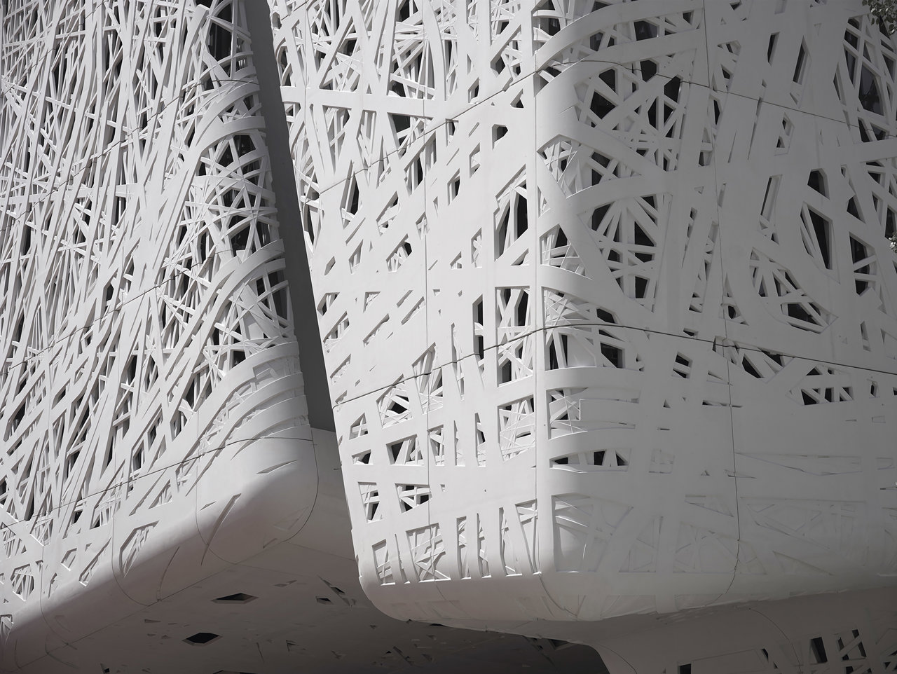 Fachada del pabellón de Italia en la Expo 2015 de Milán, del estudio Nemesi, de hormigón biodinámico