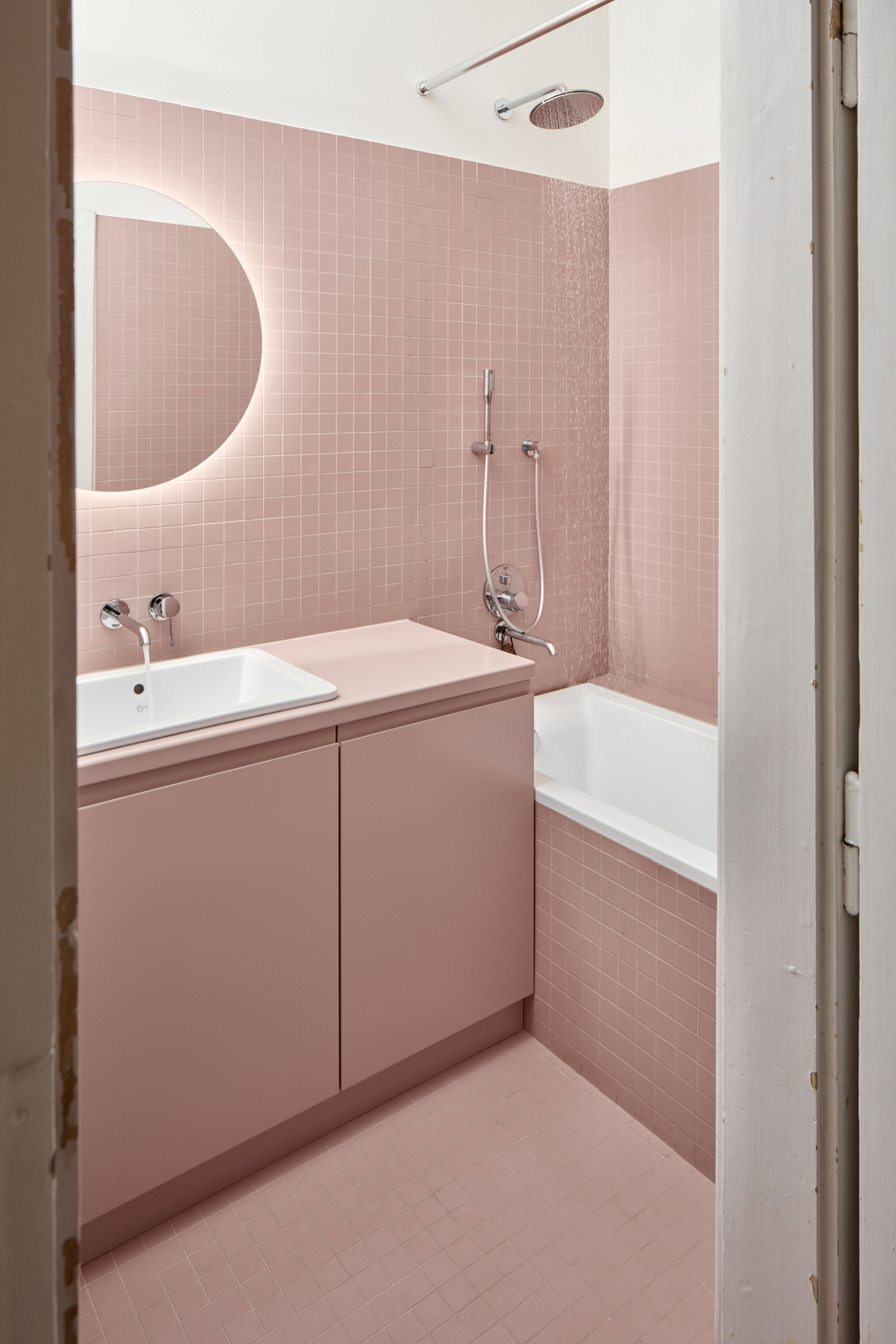 Apartamento en Praga 44 metros baño