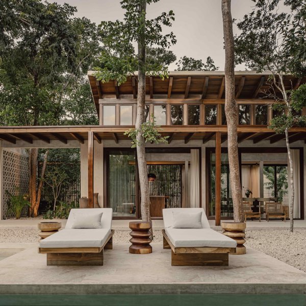 Sostenible, autosuficiente y exuberante, así es la casa perfecta en la selva