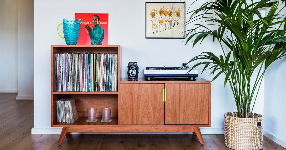 Vinyl is not dead! Dónde encontrar los muebles para vinilos más bonitos