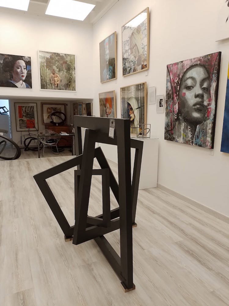 El nuevo espacio cuenta con un proyecto de iluminación a medida diseñado por Juanjo Saunier.