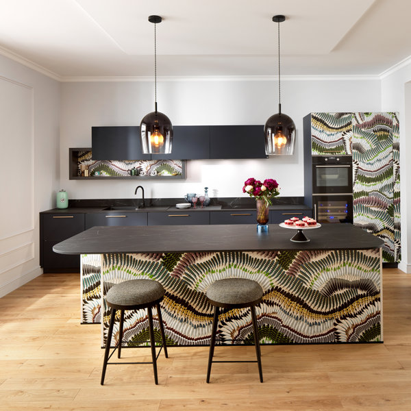 Colorista y delicada, así es la cocina Schmidt según Christian Lacroix Maison