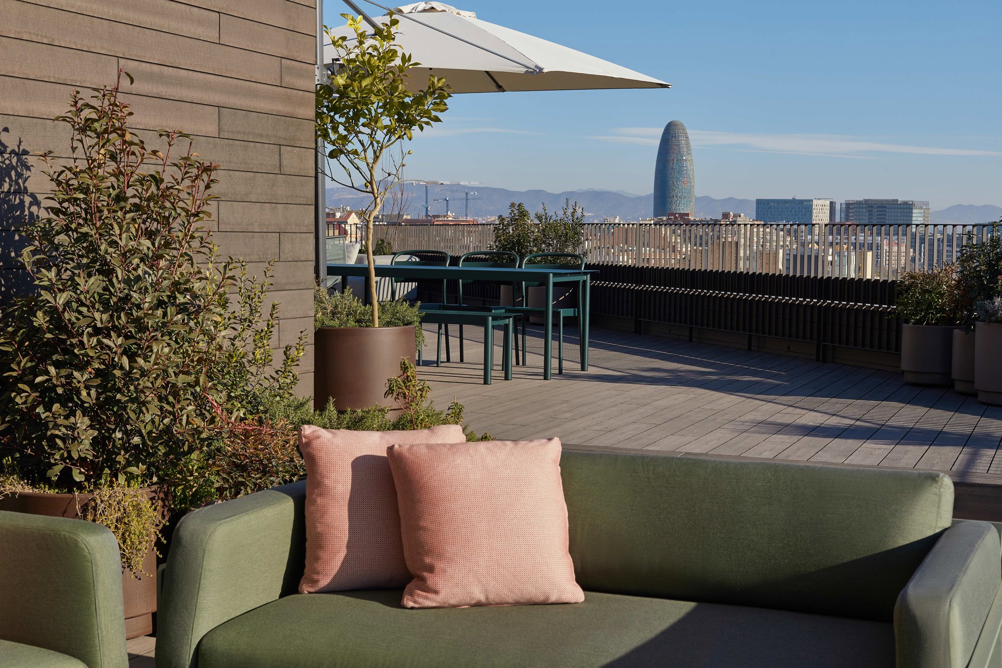 Archie   Rooftop y vistas Torre Agbar
