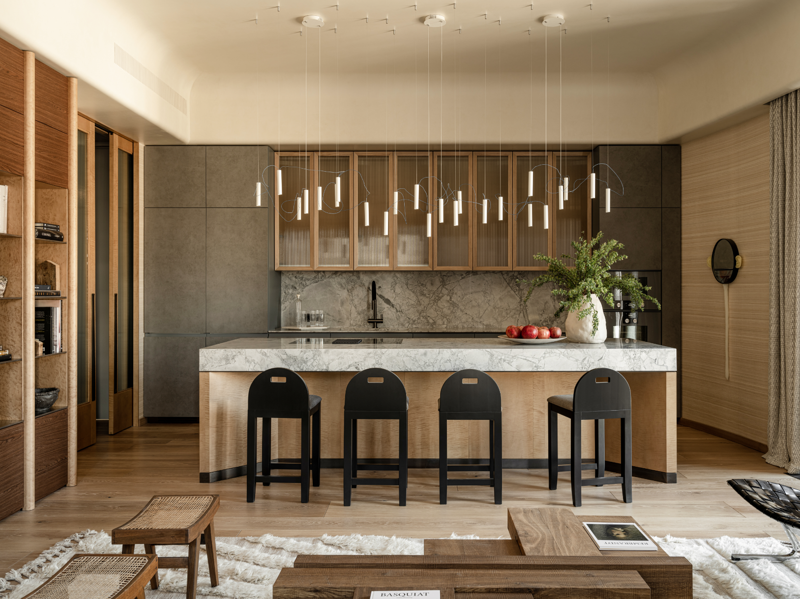 cocina con isla de ma´rmol
