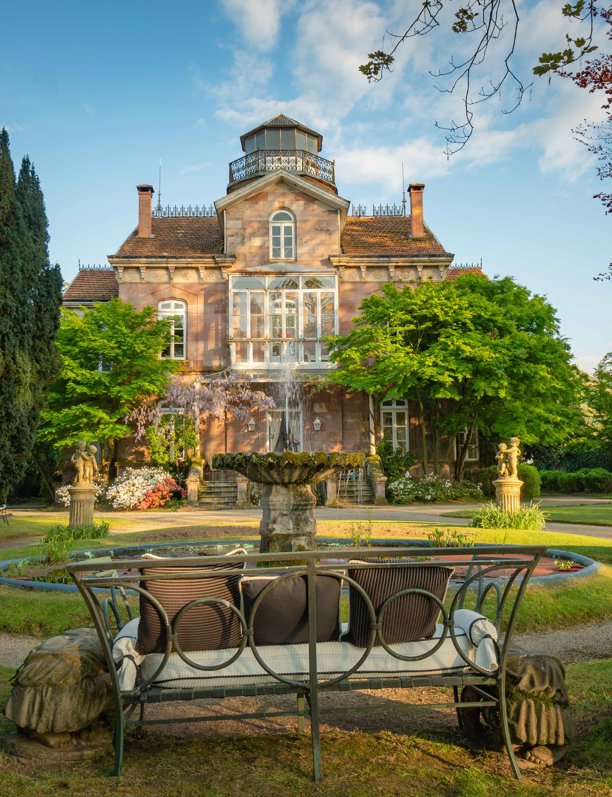 Arquitectura indiana en Cantabria: entramos en el palacio del XIX donde vivió Josefina Aldecoa