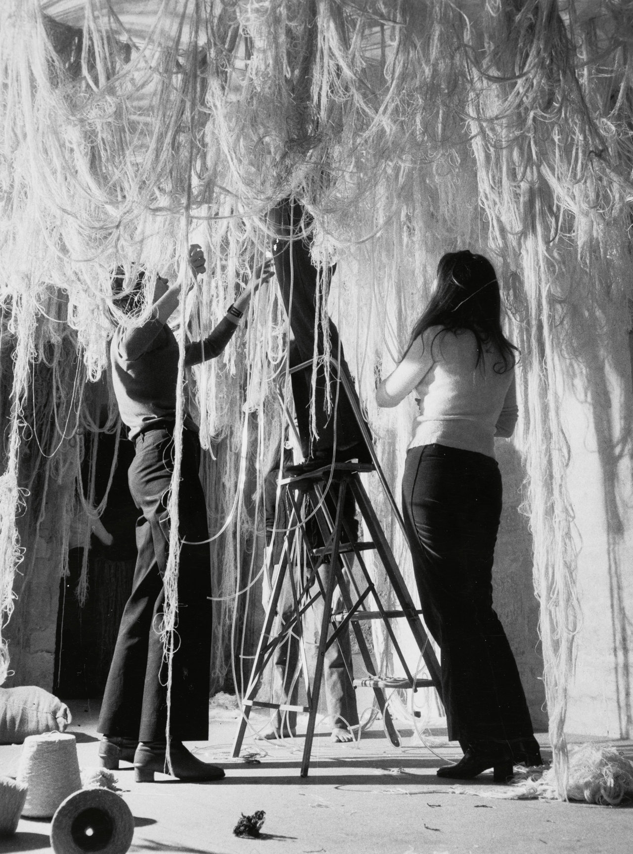 Fotografía del environament textil 'Clotet éphémere' en la galería La Demeure de París en 1970, ahora en la exposición del MACBA