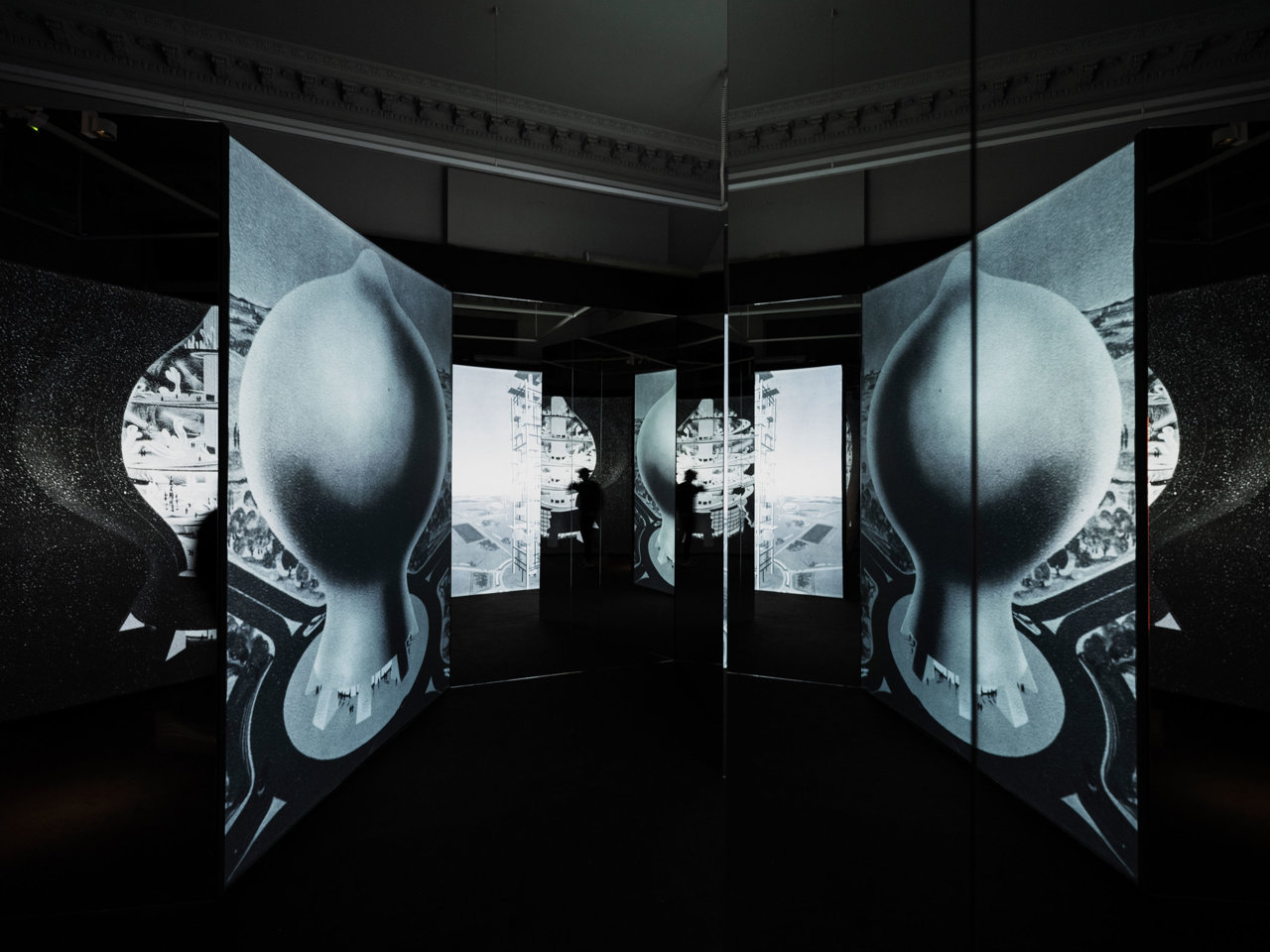 La exposición 'Somia la Ciutat'