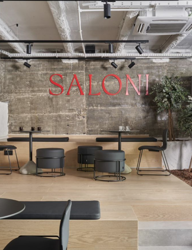 Saloni, la nueva tienda que ocupa el hueco de Ikea en la calle Serrano de Madrid