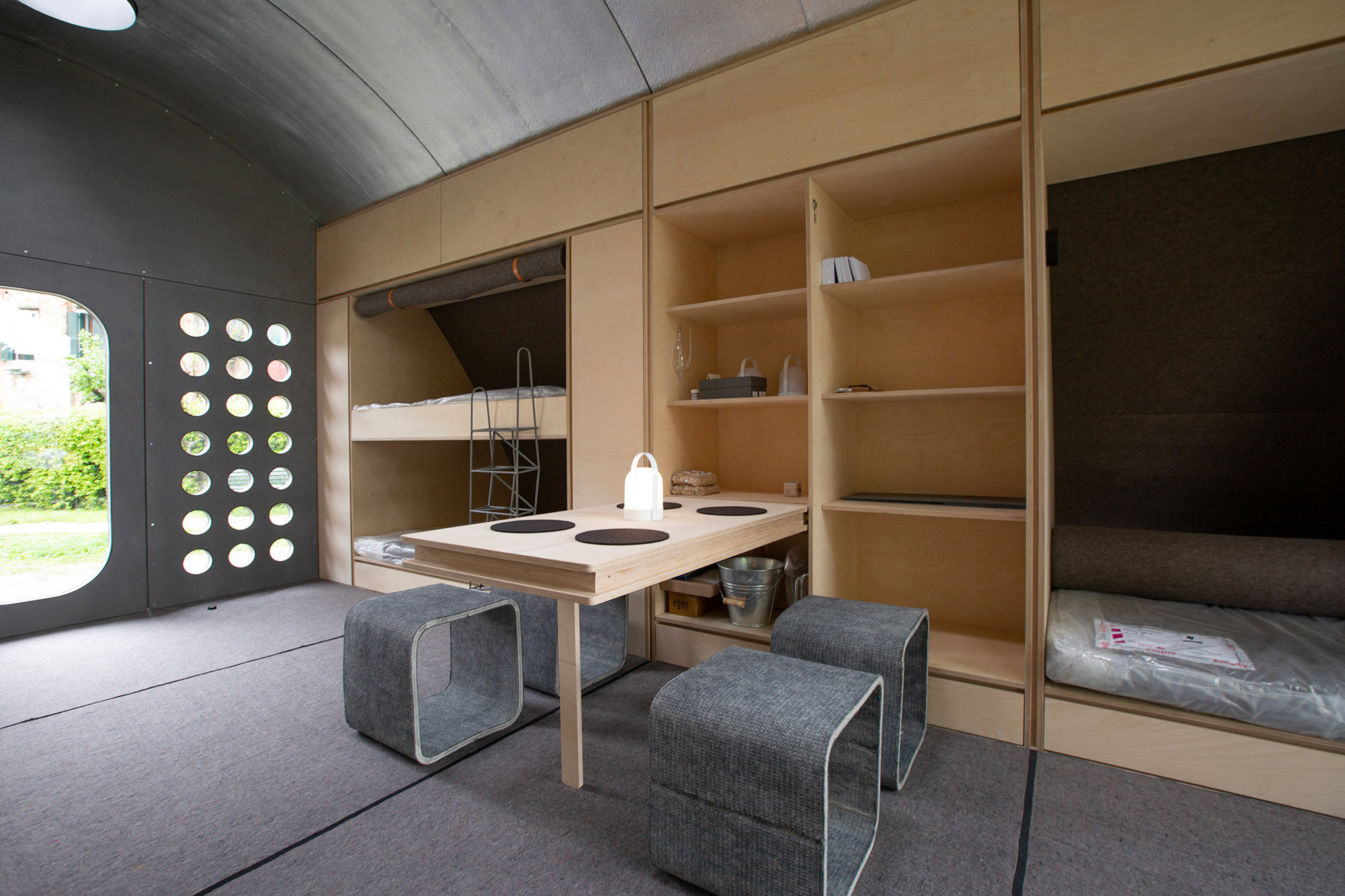 interior prototipo de vivienda norman foster