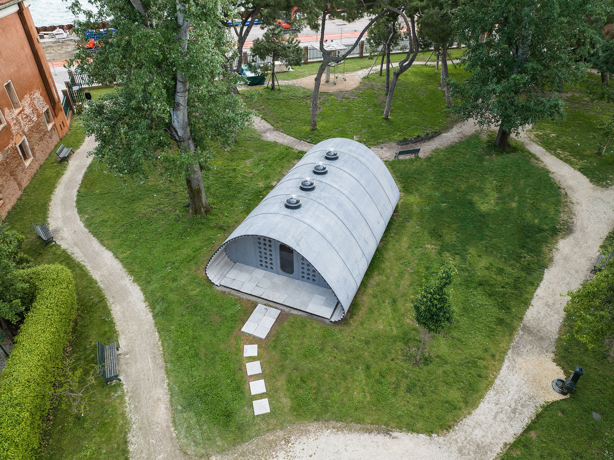 prototipo vivienda esencial norman foster