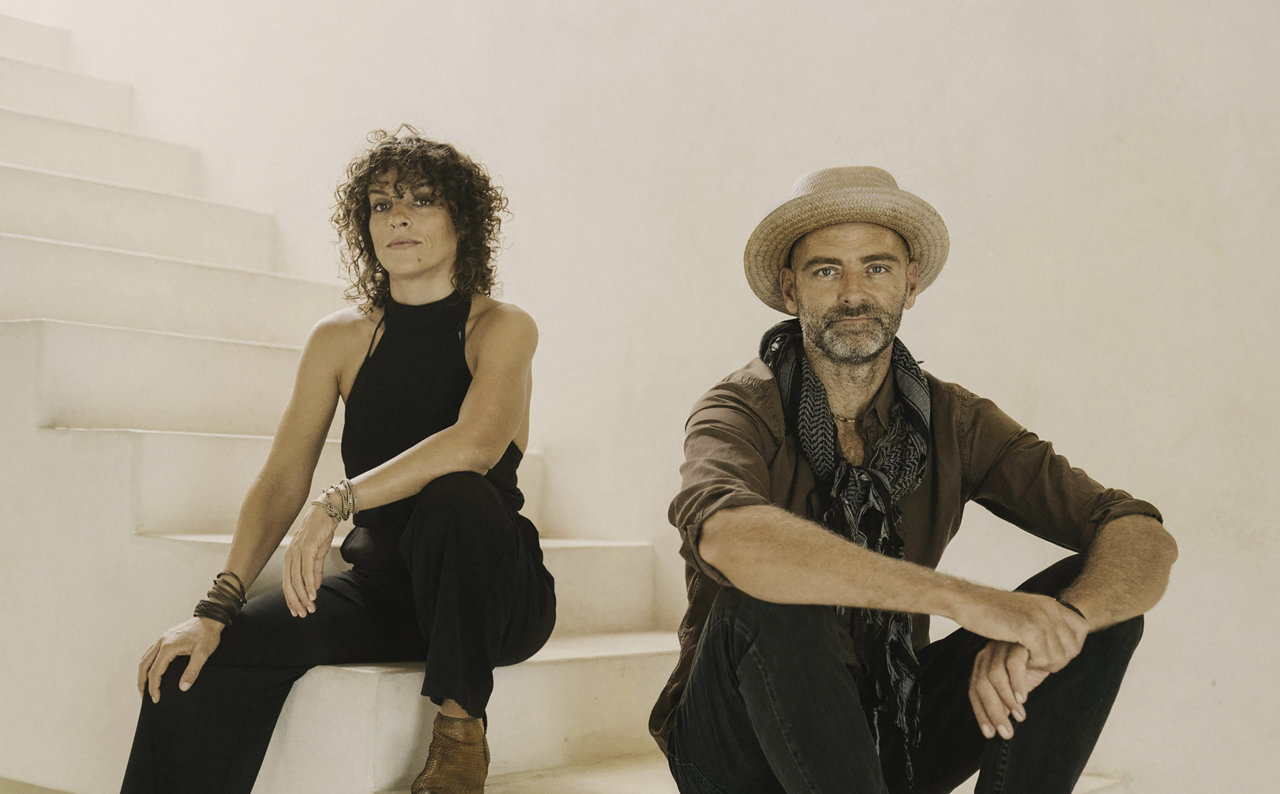 La portuguesa Joana Gomes y el norteamericano Joshua Beck, que fundaron el estudio en 2010