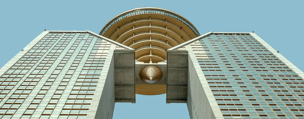 Edificio In Tempo en Benidorm, conocido como "la Peonza"