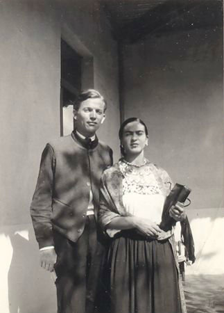 Juan O' Gorman y Frida Kahlo.