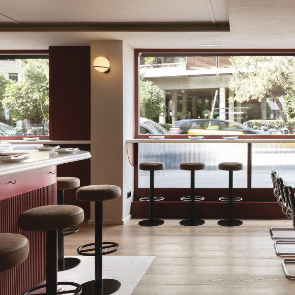 Rabbit’s bar, el nuevo local de tapas en Barcelona que es moderno pero 'de toda la vida'