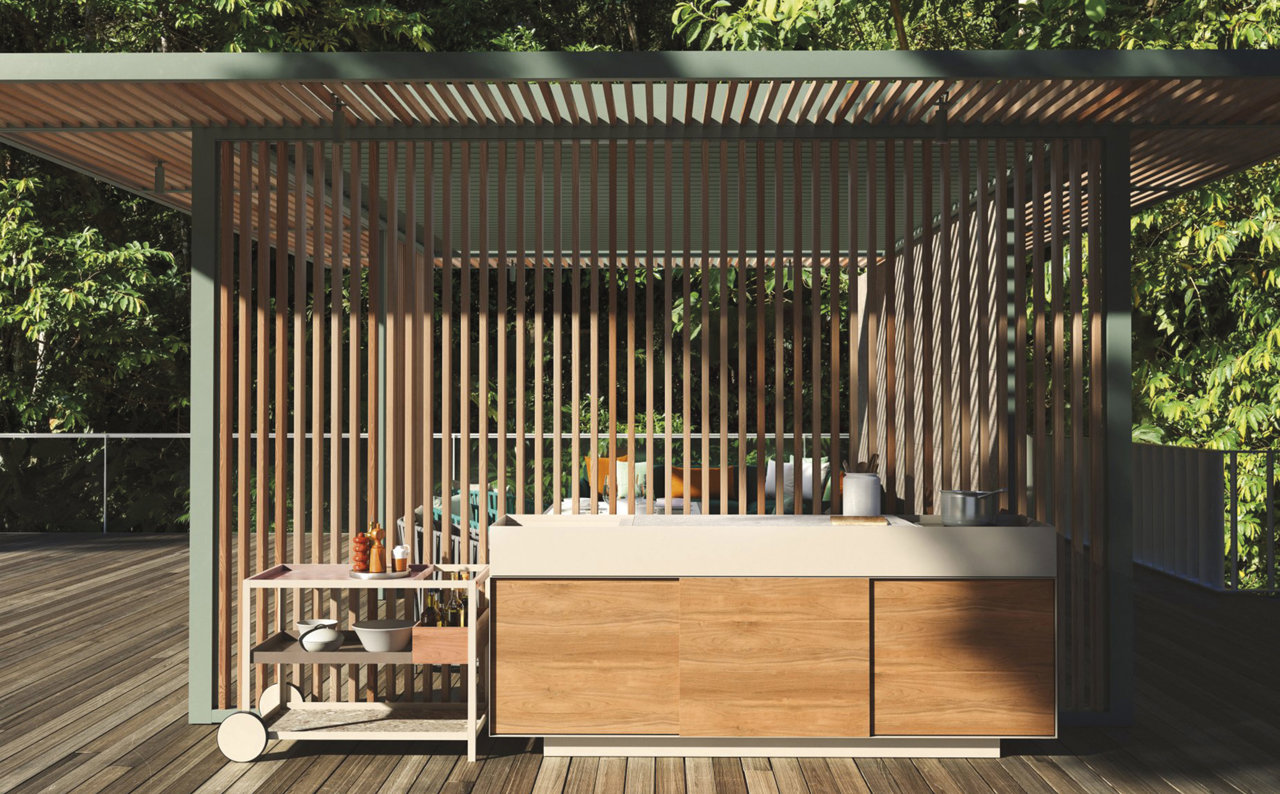 Cocina de exterior con carro auxiliar, de Kettal