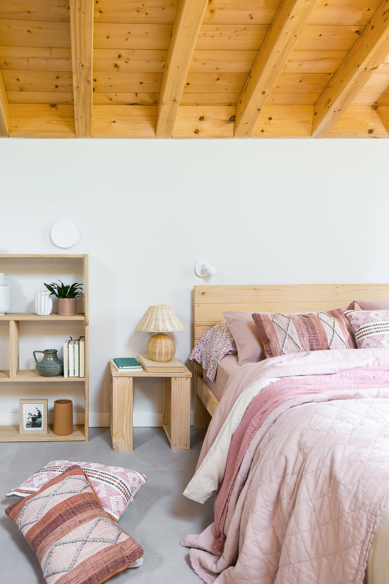Ropa de cama en tonos claros