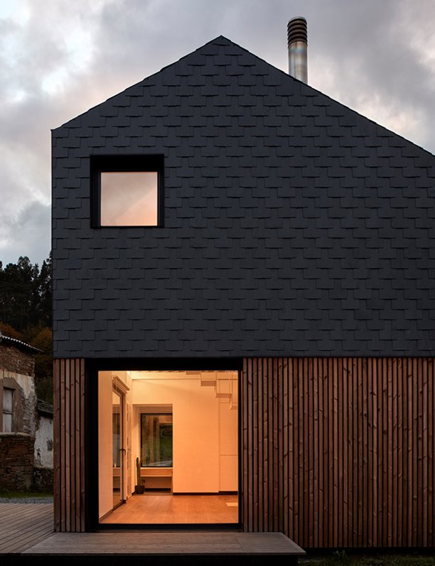 Descubre las casas modulares que se fabrican en Asturias que se montan en un día y pueden medir hasta 350 metros