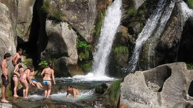 Cascada de Nuveira