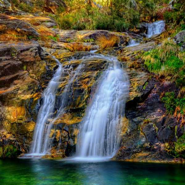 10 piscinas naturales en Galicia ideales para refrescarte este verano