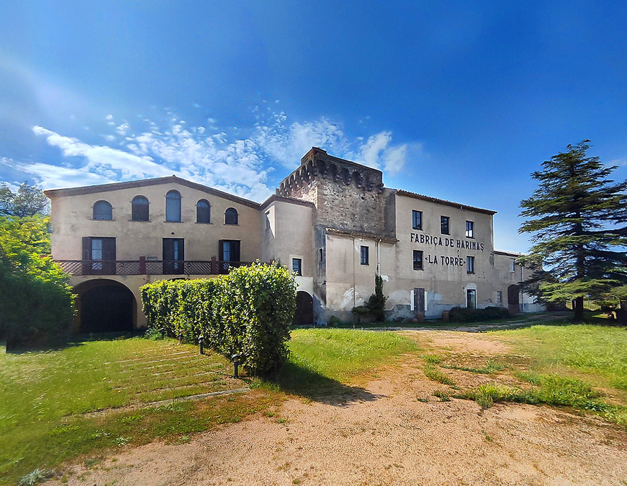 L’Antiga Farinera - Fábrica de Harinas La Torre (Corçà)