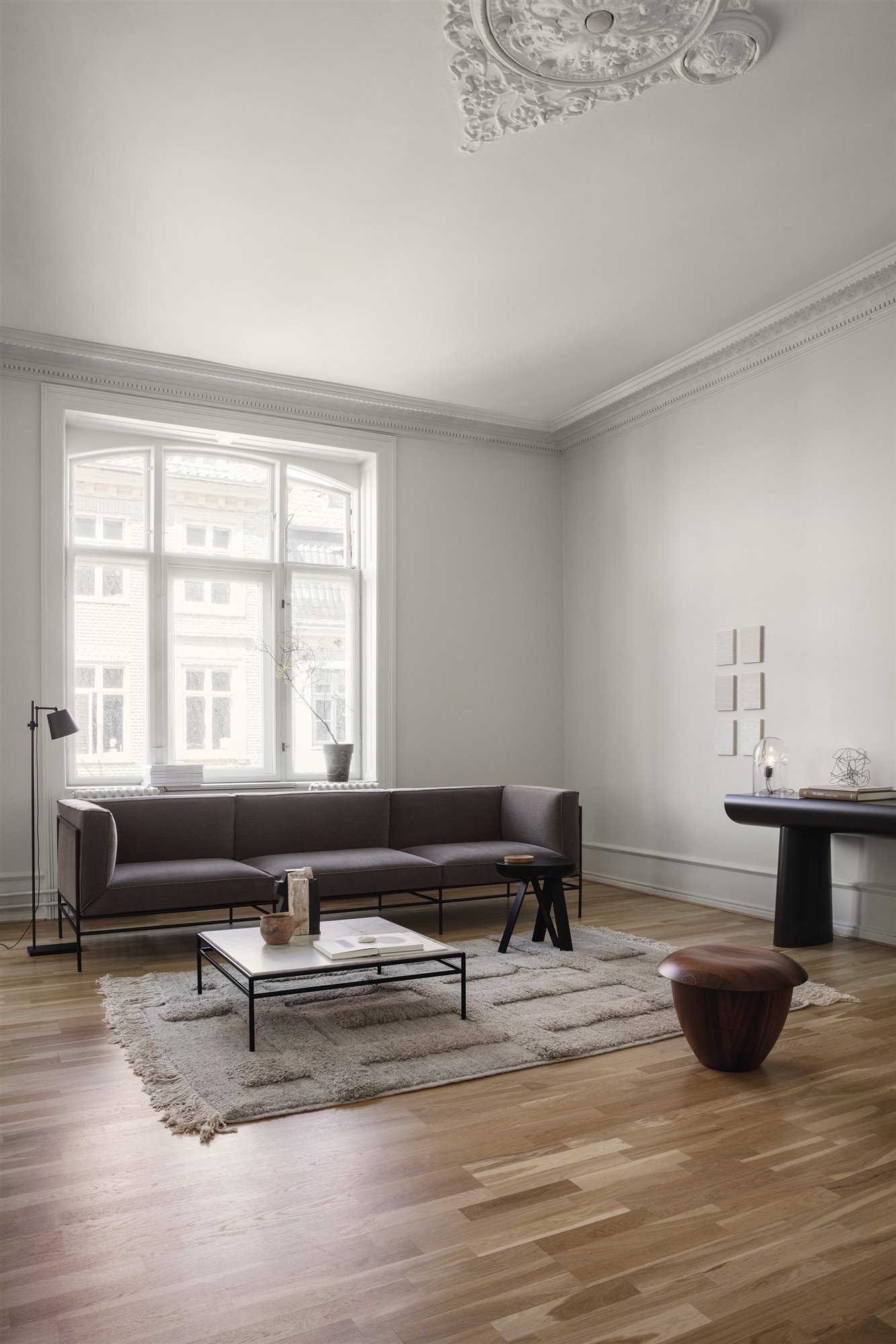 Sofá Middleweight de Michael Anastassiades / Karakter