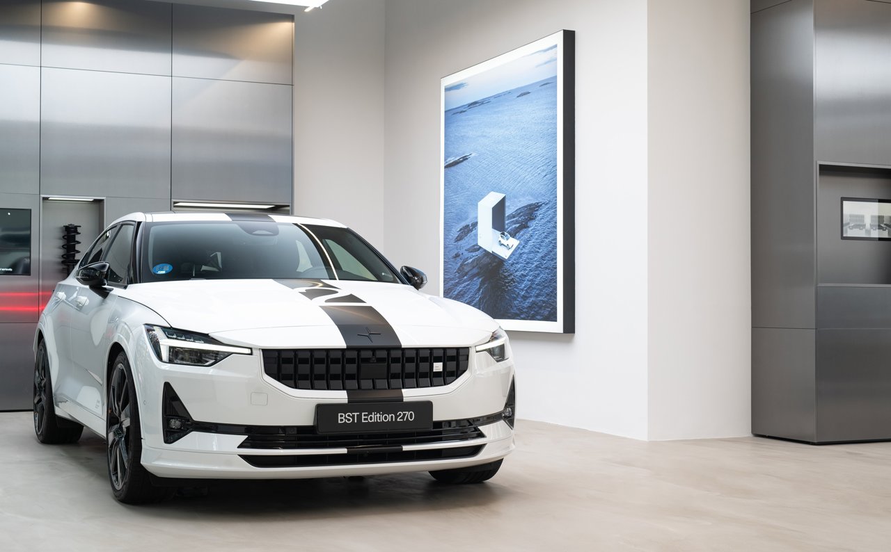 La inauguración del nuevo Polestar Space en Madrid coincide con otro hito importante para Polestar en España: la presentación del Polestar 3, el primer SUV de la marca. 
