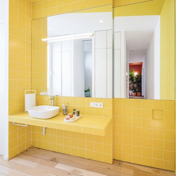 7 veces en las que el color fue la solución más acertada en interiorismo