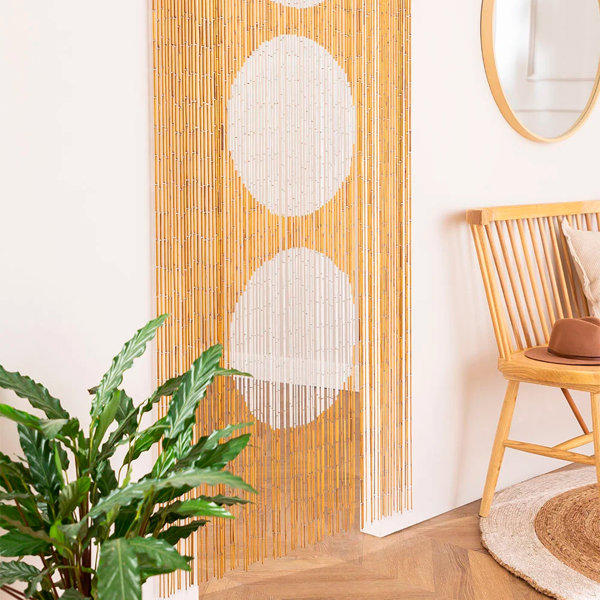 Cortinas de cuentas: la tendencia que aporta un toque bohemio y versátil que no deja de acumular fans