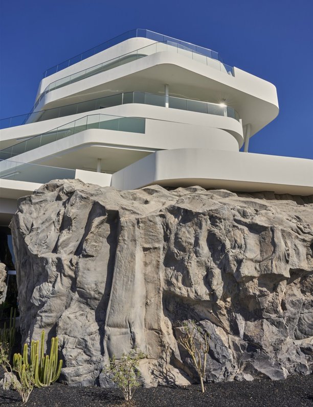 5 hoteles con una arquitectura e interiorismo modernos perfectos para visitar el próximo puente