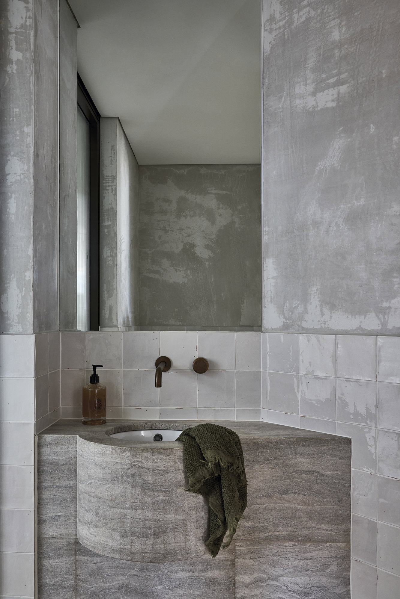 bronte beach house Tom Mark Henry 05